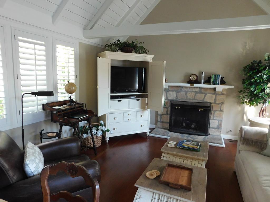 Lincoln Green Inn Carmel-by-the-Sea Exterior foto